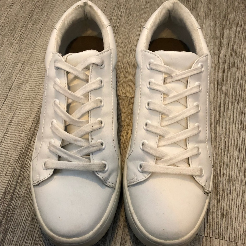 Steve Madden Bertie fashion sneakers